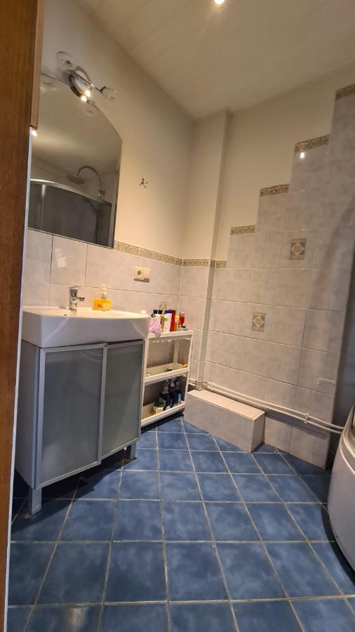 Spacious Condo 5 Min To Jurmala Beach Buitenkant foto